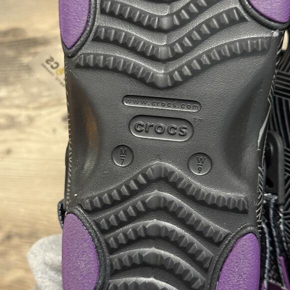 Crocs Black Panther Sandals – Women’s 9 / Men’s 7 Marvel Wakanda Forever NWT - Picture 4 of 5